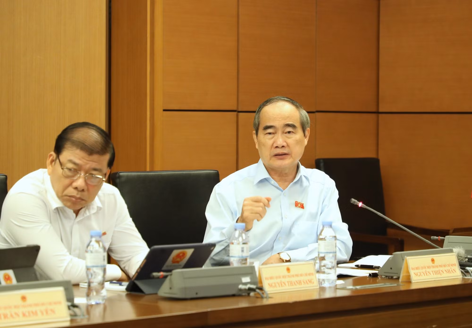 Nghị trường 