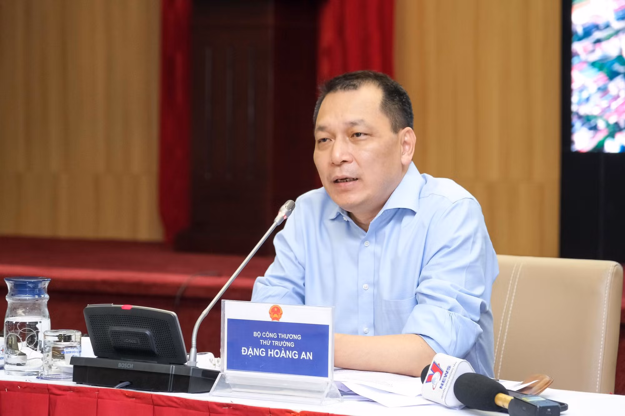 Sẵn sàng các kịch bản cho cung ứng điện -0
