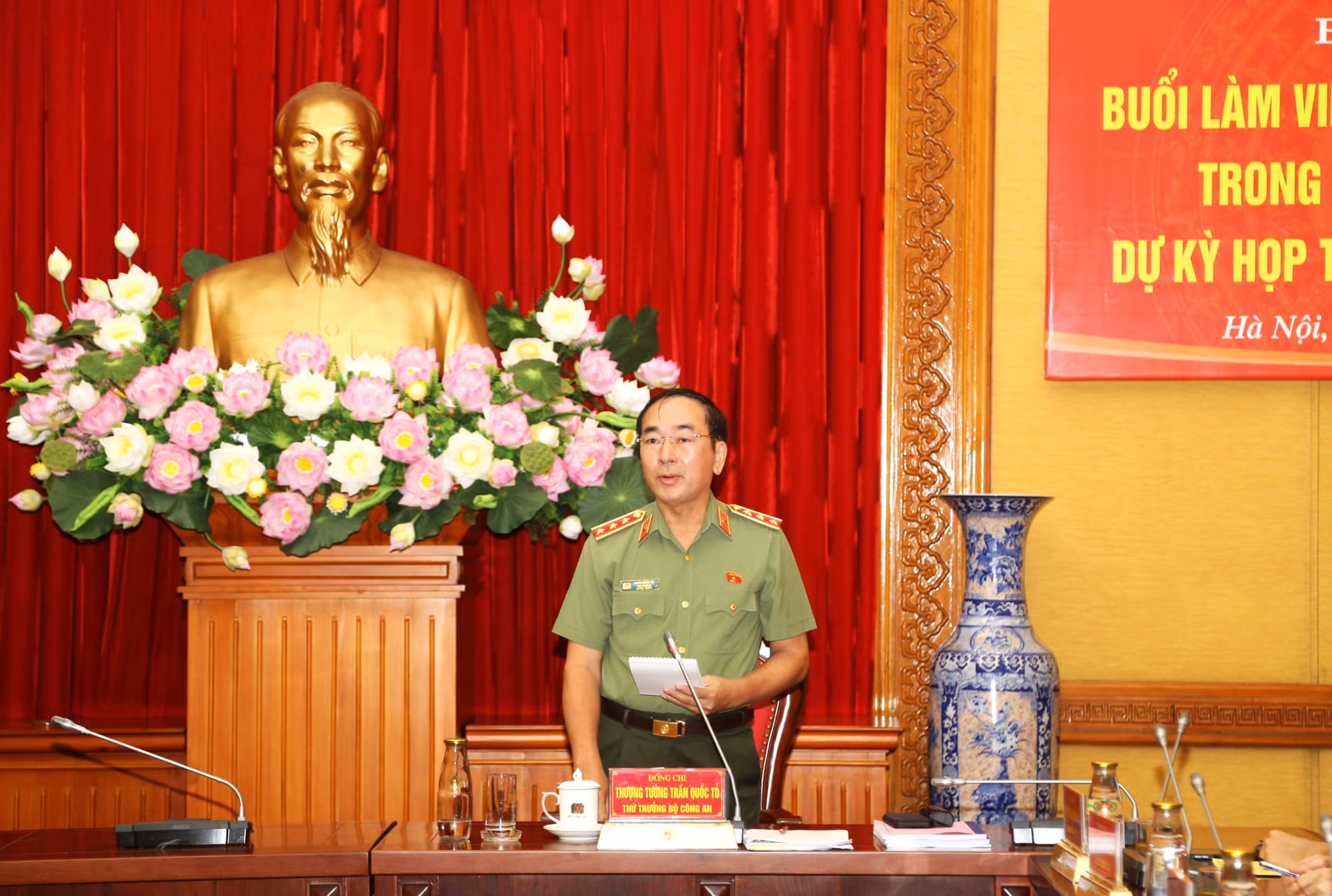 Bộ Công an làm việc với các đại biểu Quốc hội trong CAND dự Kỳ họp thứ 5, Quốc hội khóa XV -0