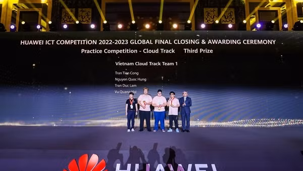 Việt Nam giành giải Ba toàn cầu Cuộc thi Huawei ICT Competition 2022-2023