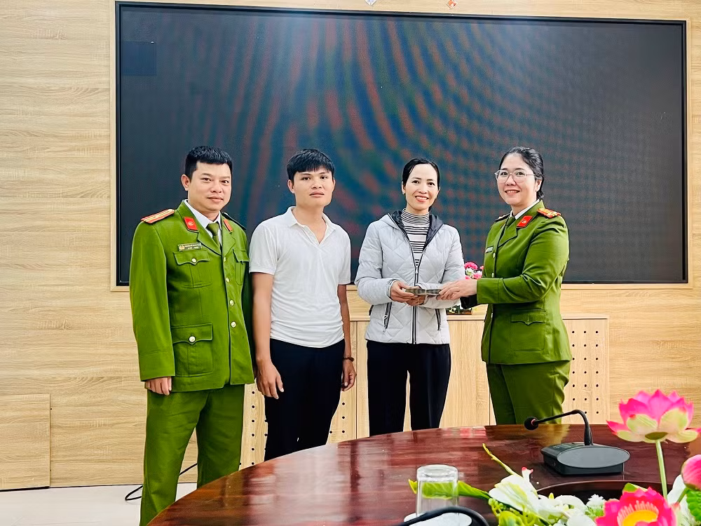 Sử dụng ma túy, điều khiển xe gian vượt đèo tiếp tục đi trộm cắp -0