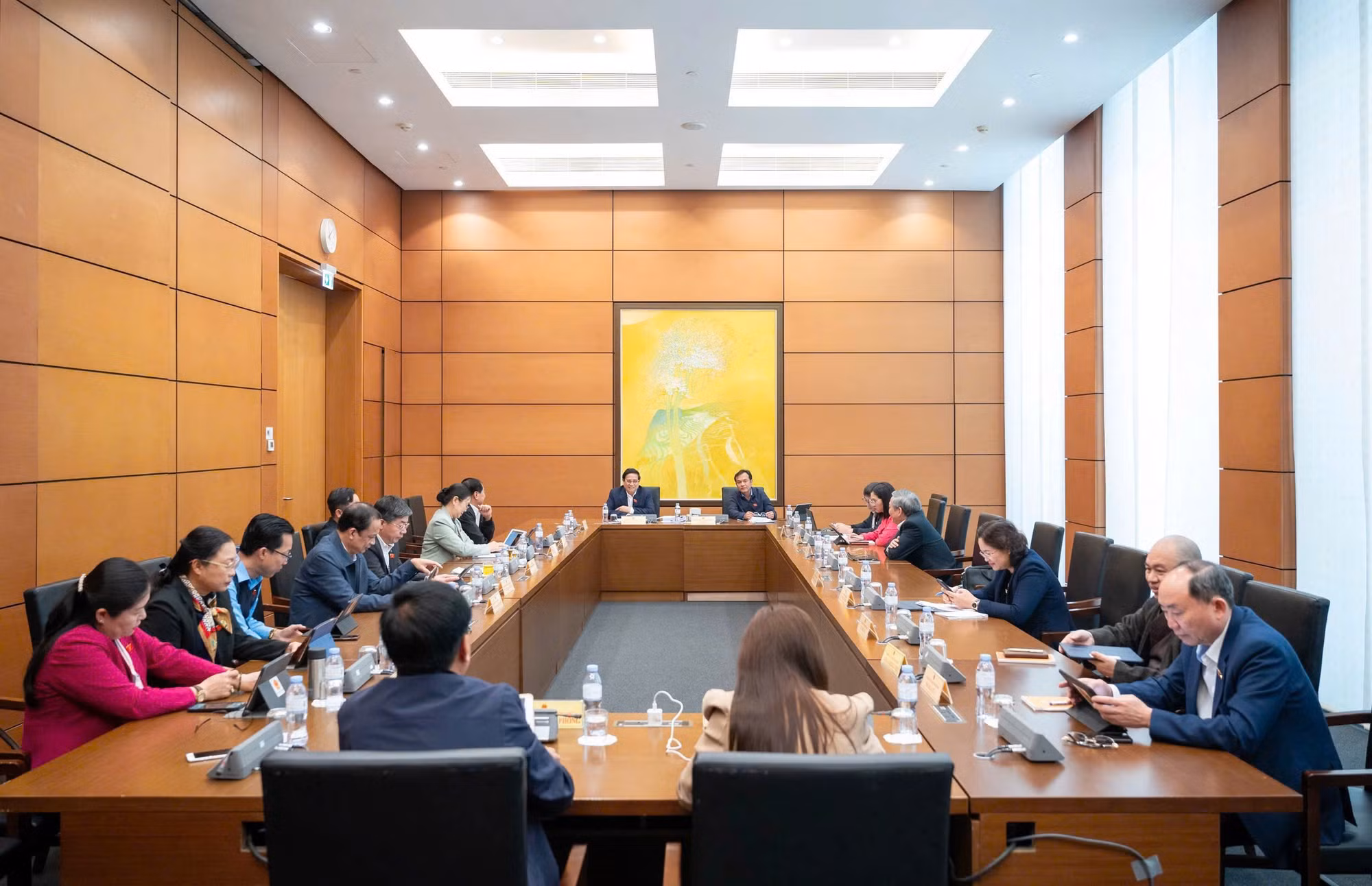 Thủ tướng: Chúng ta bỏ Công an cấp huyện để tăng cường cho cơ sở, chăm lo cho nhân dân -0