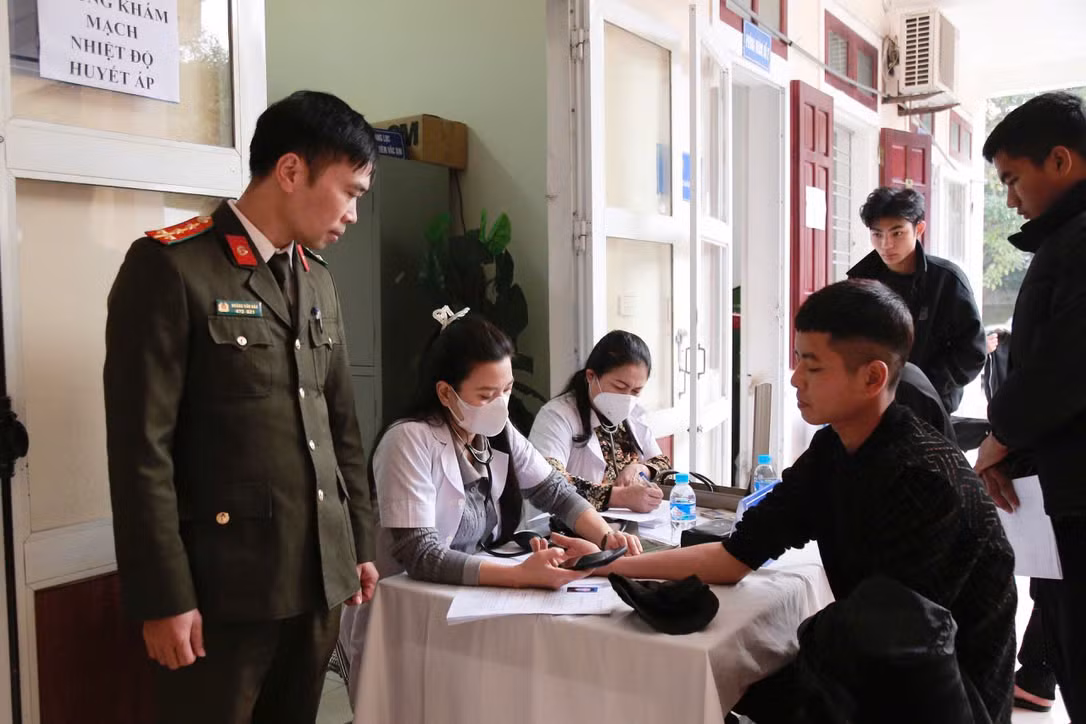 Tự hào lên đường thực hiện nghĩa vụ CAND -0