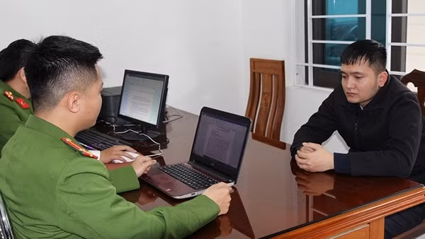 Bắt khẩn cấp&nbsp;đối tượng&nbsp;đánh người sau va chạm giao thông ở Vinh