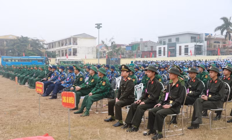 Hàng nghìn tân binh háo hức, sẵn sàng lên đường nhập ngũ -0