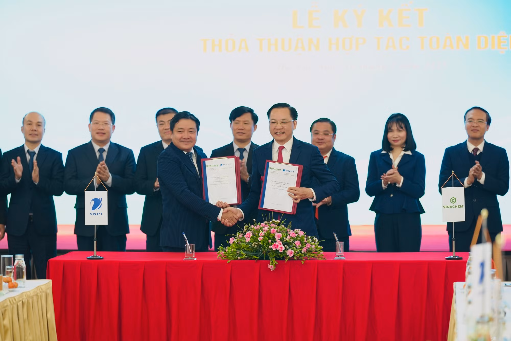 Hợp tác chiến lược giữa Tập đoàn Hóa chất Việt Nam, Tập đoàn Xăng dầu Việt Nam và Tập đoàn Bưu chính Viễn thông Việt Nam -0