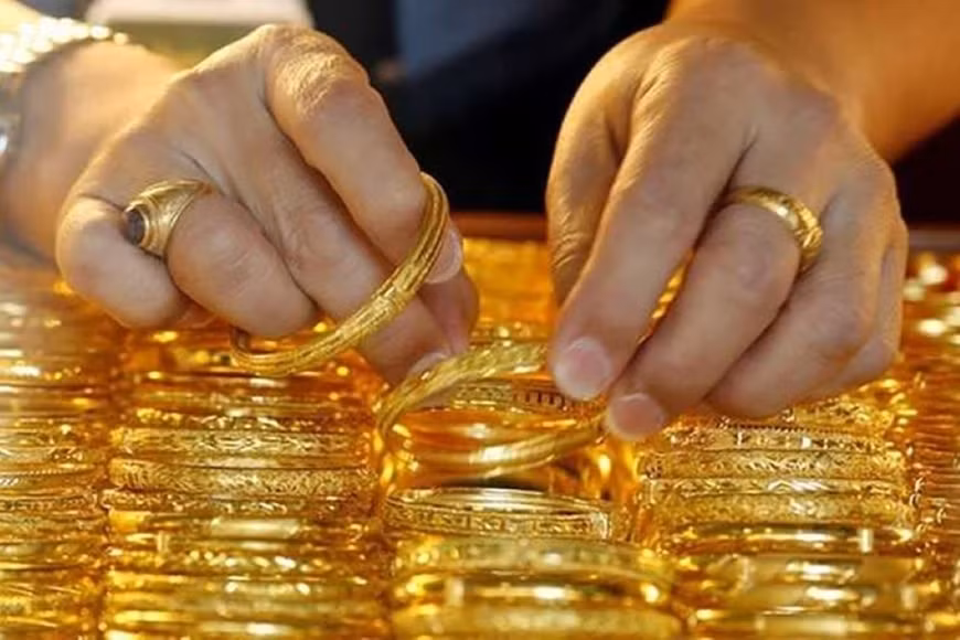 Giá vàng tăng nóng, khoảng cách mua bán thu hẹp -0