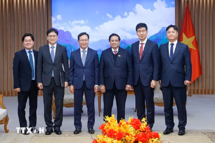 Thủ tướng Phạm Minh Chính tiếp lãnh đạo Samsung Việt Nam -0