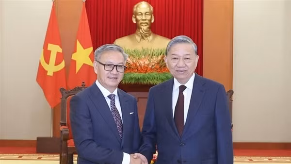 Tổng Bí thư Tô Lâm tiếp Bộ trưởng Ngoại giao Lào Thongsavanh Phomvihane