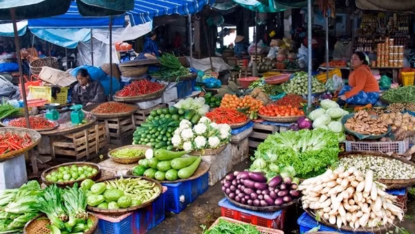 Bao giờ mới nâng mức giảm trừ gia cảnh cho người đóng thuế?