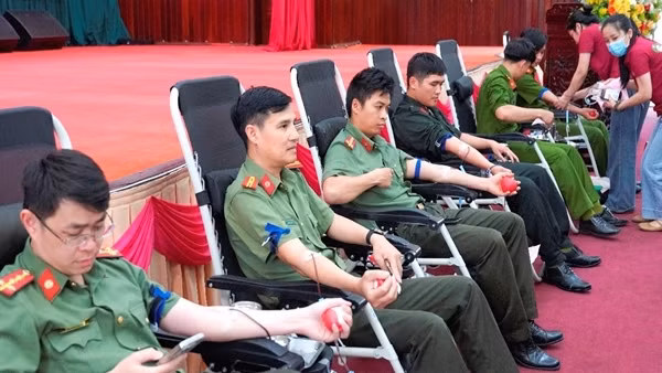 Thanh niên Công an tỉnh Gia Lai hiến 137 đơn vị máu