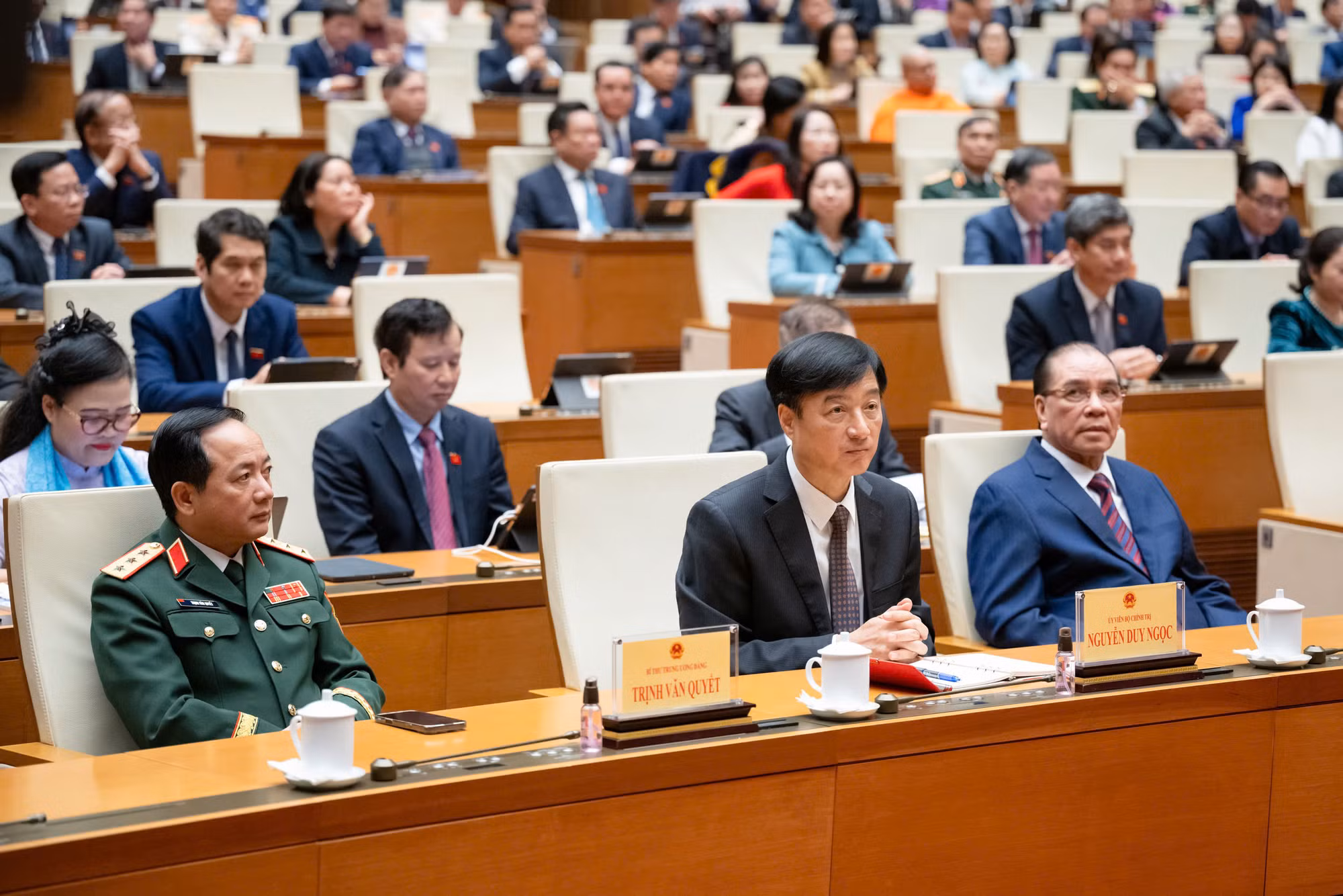  Bế mạc Kỳ họp bất thường lần thứ 9: Hoàn thành toàn bộ chương trình đề ra -0
