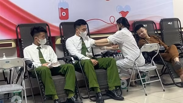 Kịp thời hiến máu cứu bệnh nhân có nhóm máu hiếm