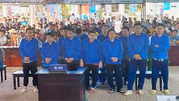 Lãnh án tù vì thuê tàu cá giấu thiết bị giám sát hành trình để thu lợi bất chính