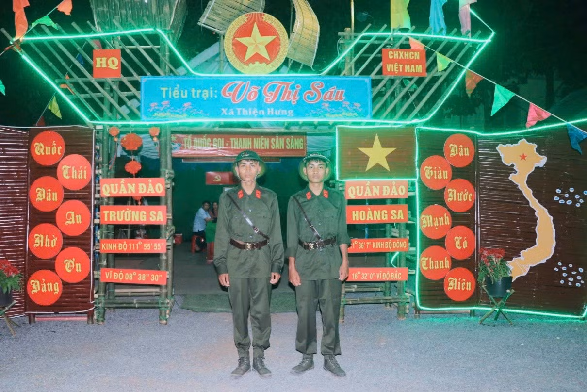 Anh em song sinh người S’tiêng tình nguyện nhập ngũ -0