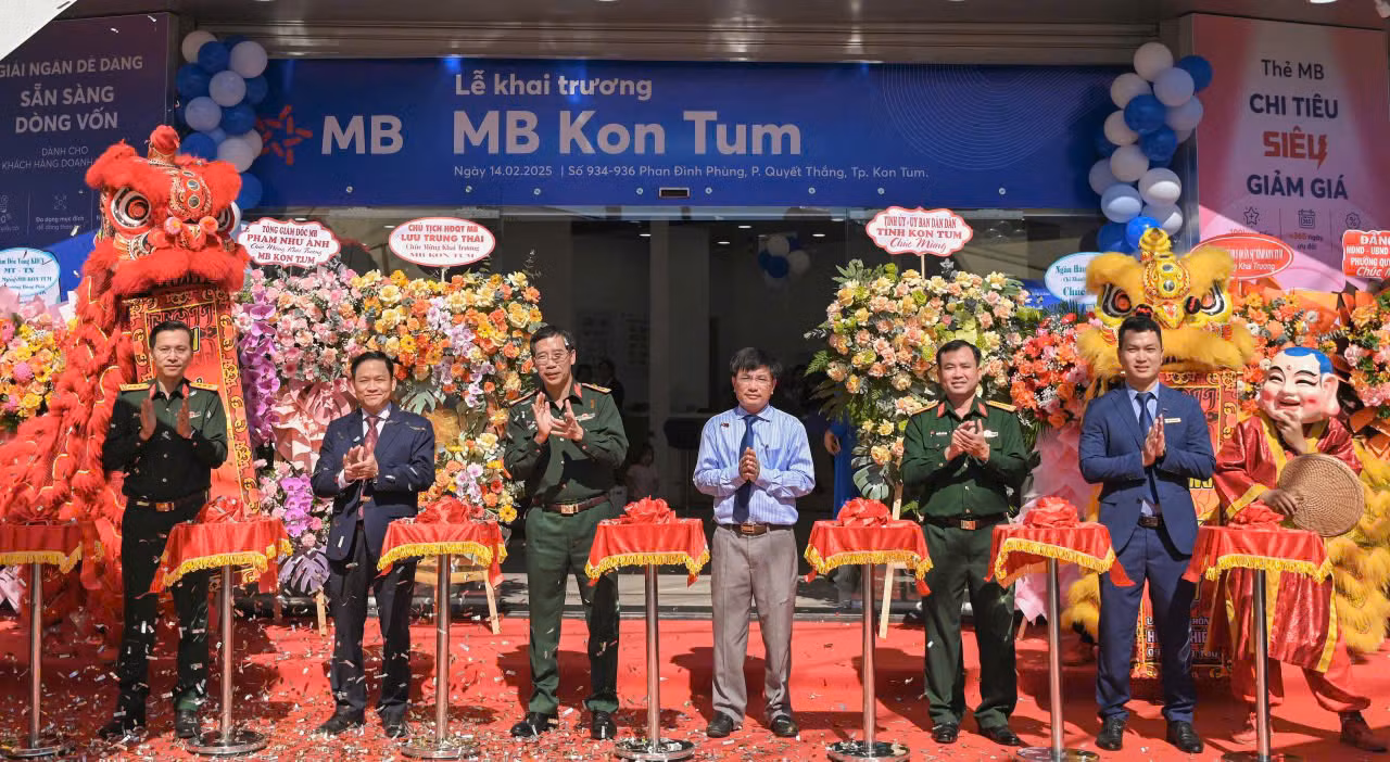 Khai trương MB Kon Tum – Bước tiến chiến lược của MB tại Tây Nguyên -0