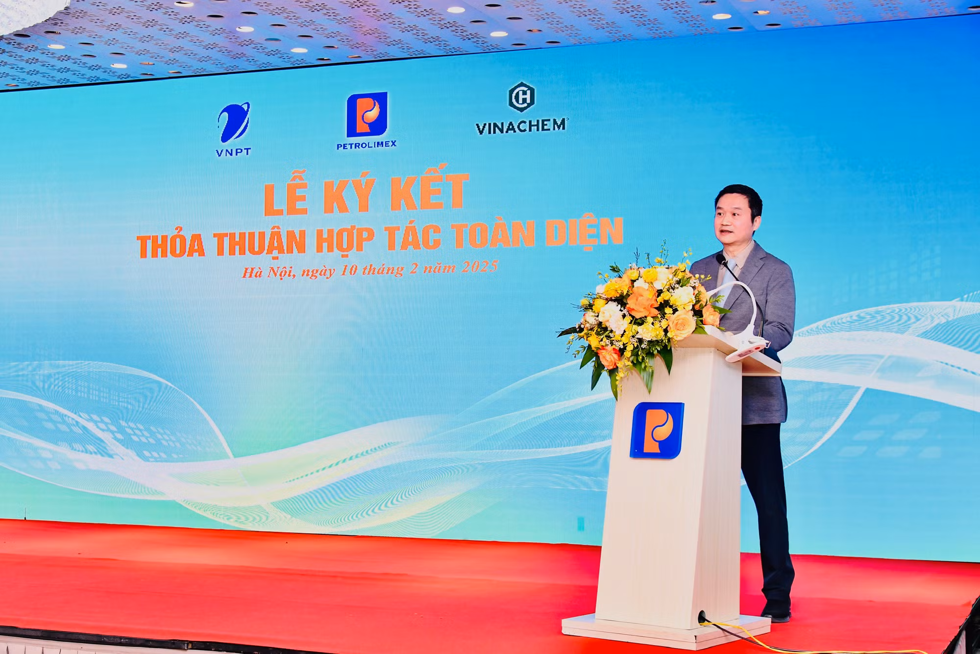 Hợp tác chiến lược giữa Tập đoàn Hóa chất Việt Nam, Tập đoàn Xăng dầu Việt Nam và Tập đoàn Bưu chính Viễn thông Việt Nam -0