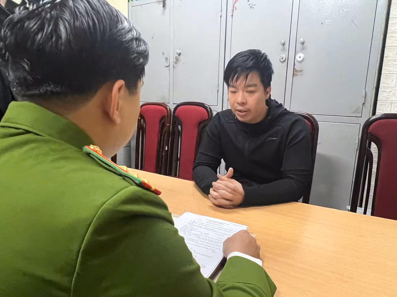 Chiêu trò tiếp cận bị hại của ổ nhóm tội phạm xuyên quốc gia lừa đảo tiền ảo -1