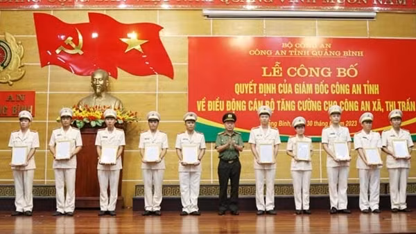 Quảng Bình điều động cán bộ tăng cường công an xã, thị trấn