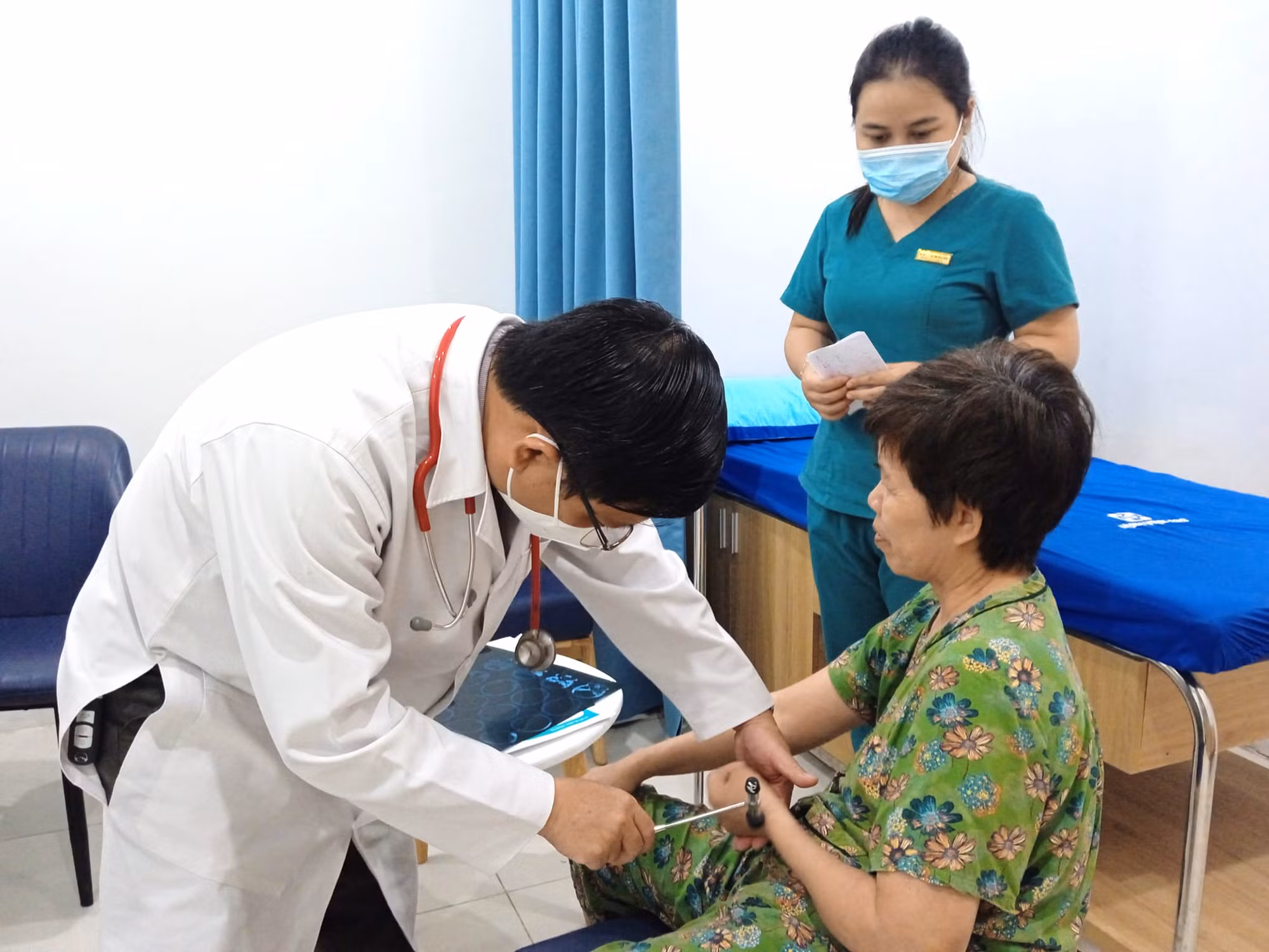 Bệnh viện 199 ứng dụng thực tế ảo và phục hồi chức năng điều trị từ xa -0