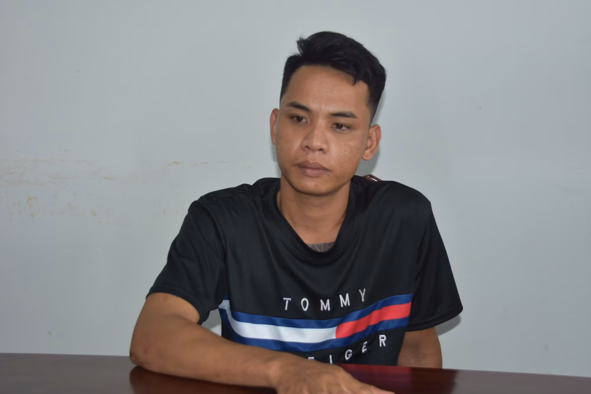 Trên đường tuần tra, bắt giữ đối tượng mua bán trái phép ma túy -0