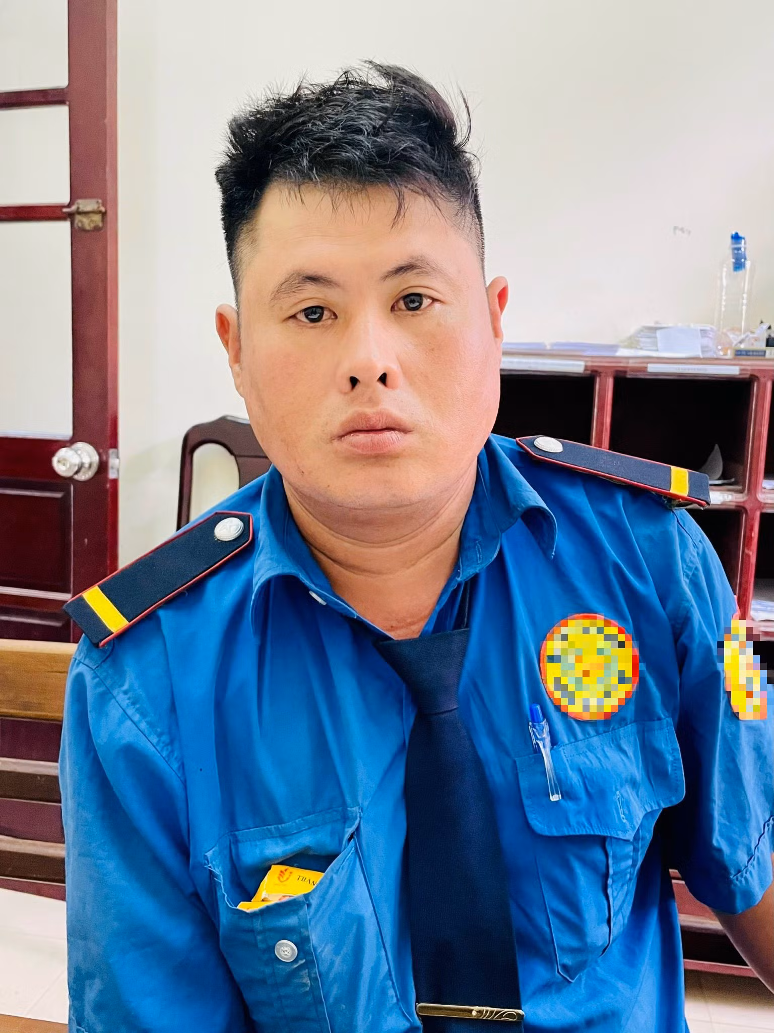 Bắt khẩn cấp nhân viên bảo vệ “quấy rối” hàng loạt bé gái -0