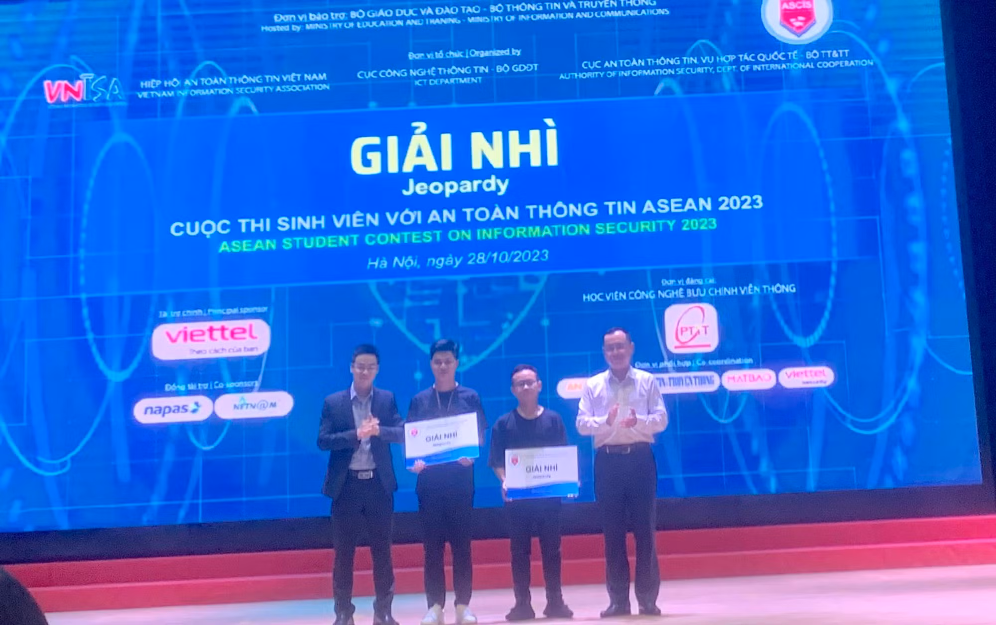 Việt Nam chiến thắng tuyệt đối tại cuộc thi Sinh viên với an toàn thông tin ASEAN 2023 -0