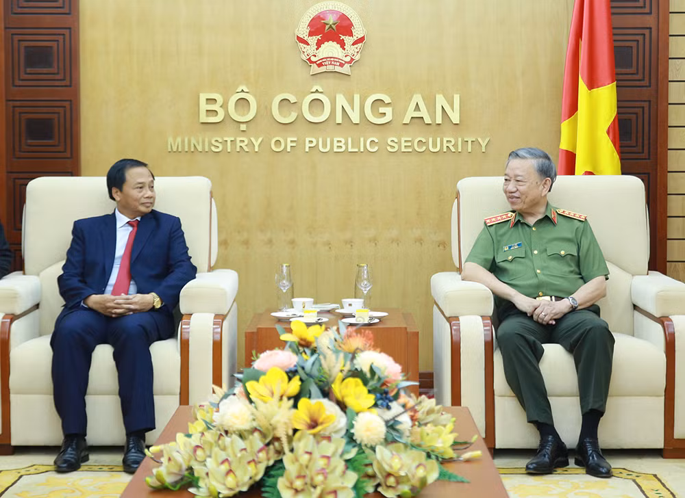 Không ngừng vun đắp mối quan hệ hợp tác toàn diện giữa Bộ Công an hai nước Việt Nam - Lào -0