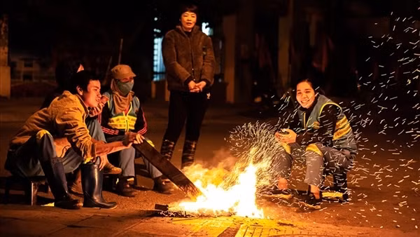 Miền Bắc lạnh và rét về đêm, Trung Bộ mưa to