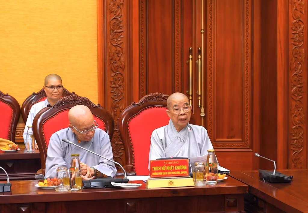 Thứ trưởng Lê Văn Tuyến tiếp Đoàn đại biểu Ni giới Giáo hội Phật giáo Việt Nam -0