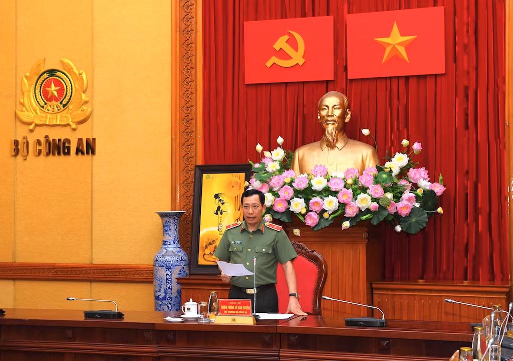 Thứ trưởng Lê Văn Tuyến tiếp Đoàn đại biểu Ni giới Giáo hội Phật giáo Việt Nam -0