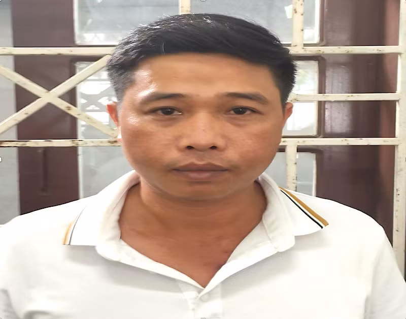 Công nhân lái máy xúc lừa đảo, chiếm đoạt gần 3,3 tỷ đồng -0