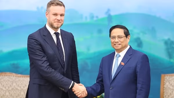 Thủ tướng Phạm Minh Chính tiếp Bộ trưởng Ngoại giao Cộng hòa Lithuania
