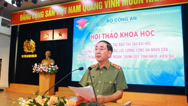 Gắn kết công tác đào tạo sau đại học với thực tiễn công tác, chiến đấu
