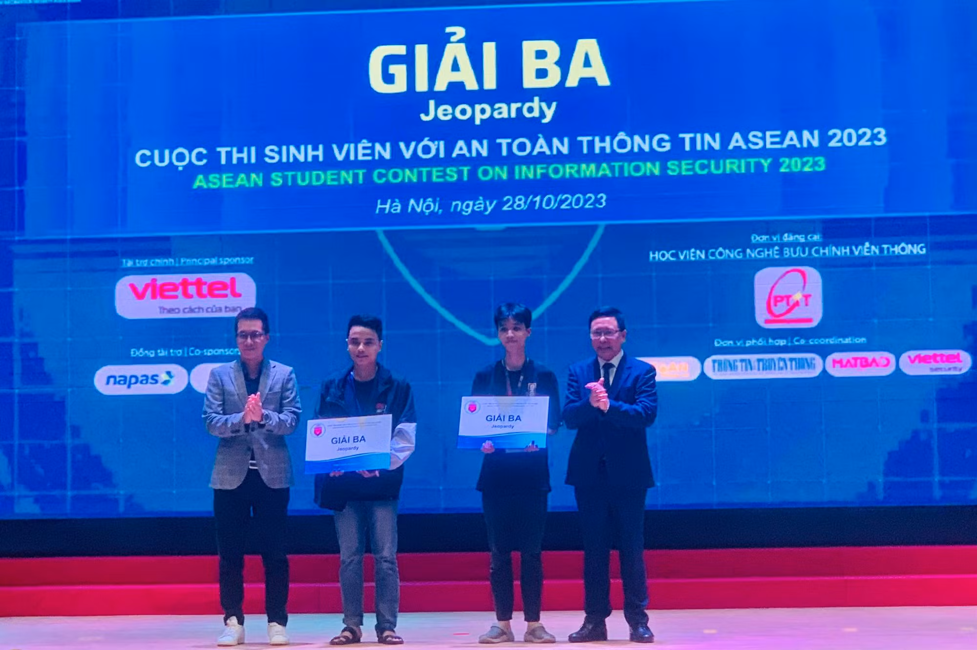 Việt Nam chiến thắng tuyệt đối tại cuộc thi Sinh viên với an toàn thông tin ASEAN 2023 -0