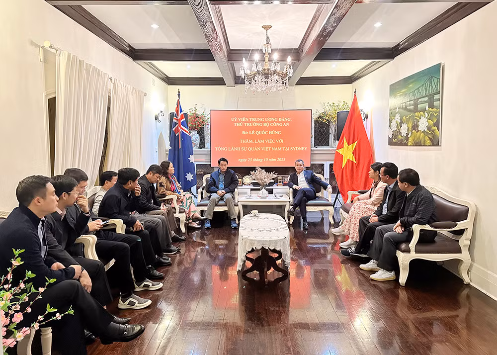 Tăng cường hợp tác với các cơ quan thực thi pháp luật Australia -0