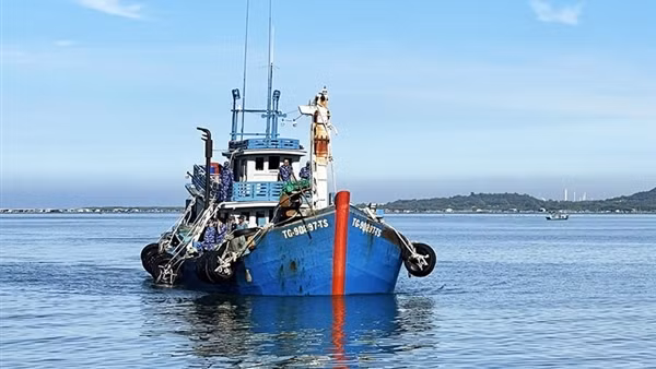 Đưa Luật Cảnh sát biển Việt Nam vào cuộc sống