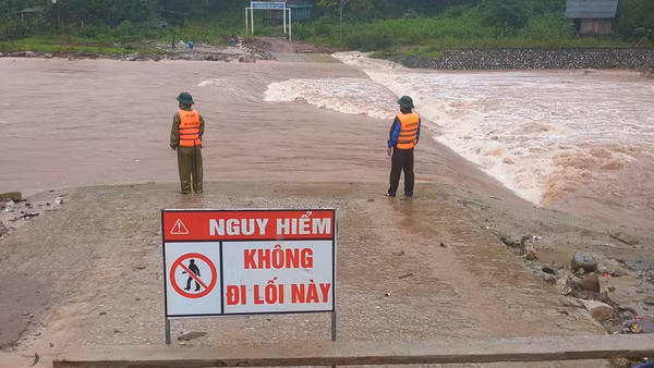 Chủ động ứng phó với ngập lụt, nguy cơ lũ quét, sạt lở đất