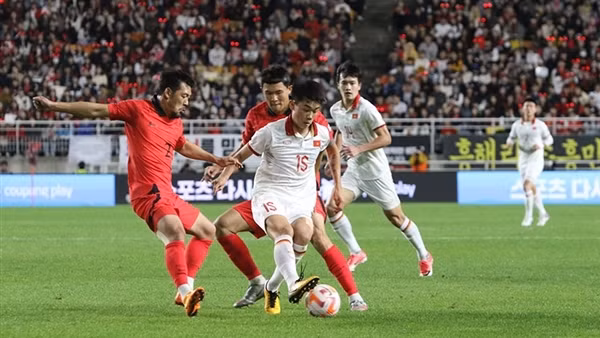 V.League 2023/2024 và hiệu ứng từ HLV Troussier