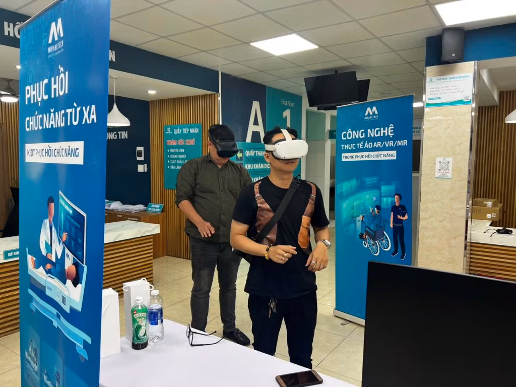 Bệnh viện 199 ứng dụng thực tế ảo và phục hồi chức năng điều trị từ xa -2