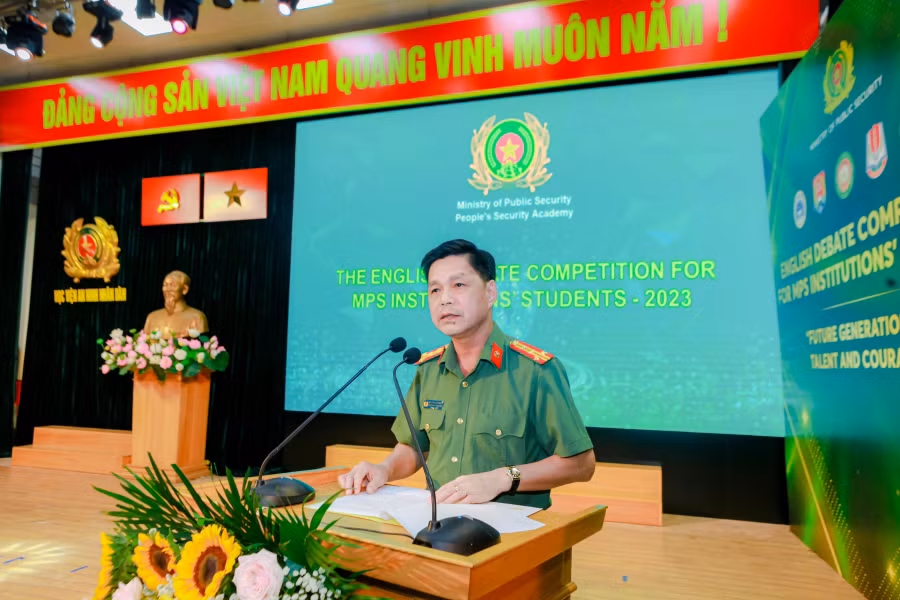 Lần đầu tiên tổ chức cuộc thi tranh biện quốc tế bằng Tiếng Anh cho học viên trong CAND -0
