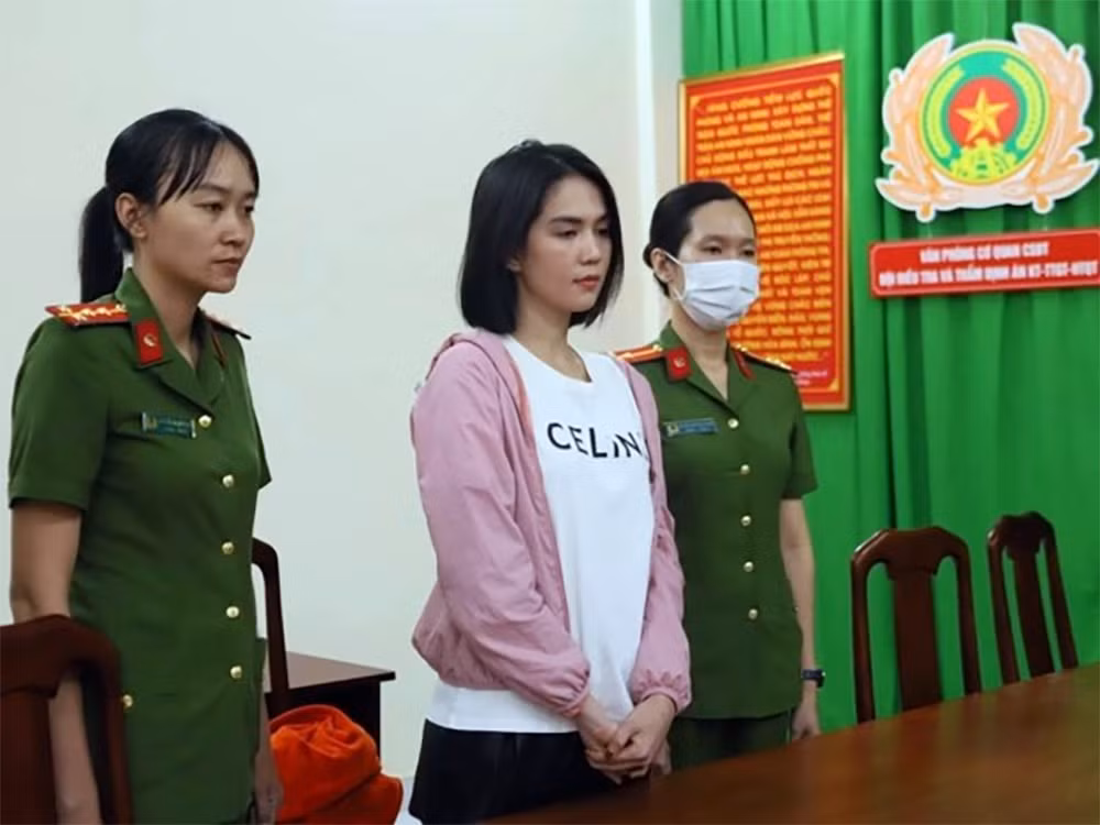 Không nương nhẹ với những hành vi lệch chuẩn -0