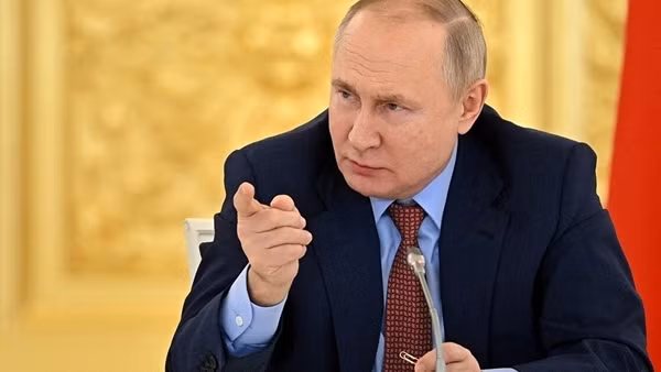 Điện Kremlin nói gì về thông tin Tổng thống Putin dùng "người thế thân"?