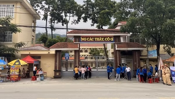 Khởi tố 3 bị can làm lộ đề thi Ngữ văn trong kỳ thi tốt nghiệp THPT 2023