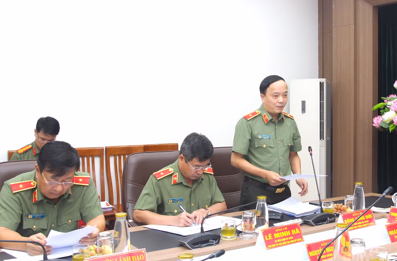 Phát huy tính chủ động, hoàn thành nhiệm vụ công tác xây dựng Đảng, xây dựng lực lượng -0