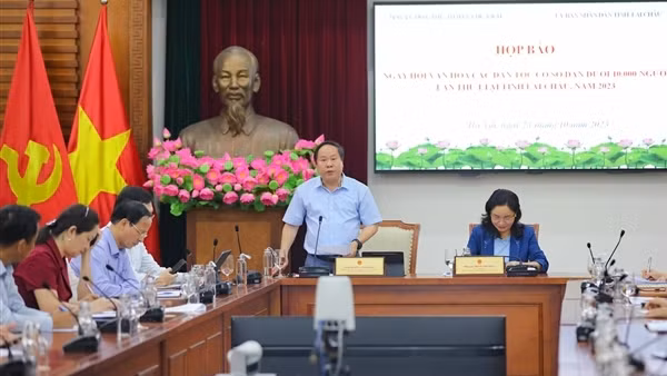 Lần đầu tiên tổ chức Ngày hội văn hóa các dân tộc có số dân dưới 10.000 người