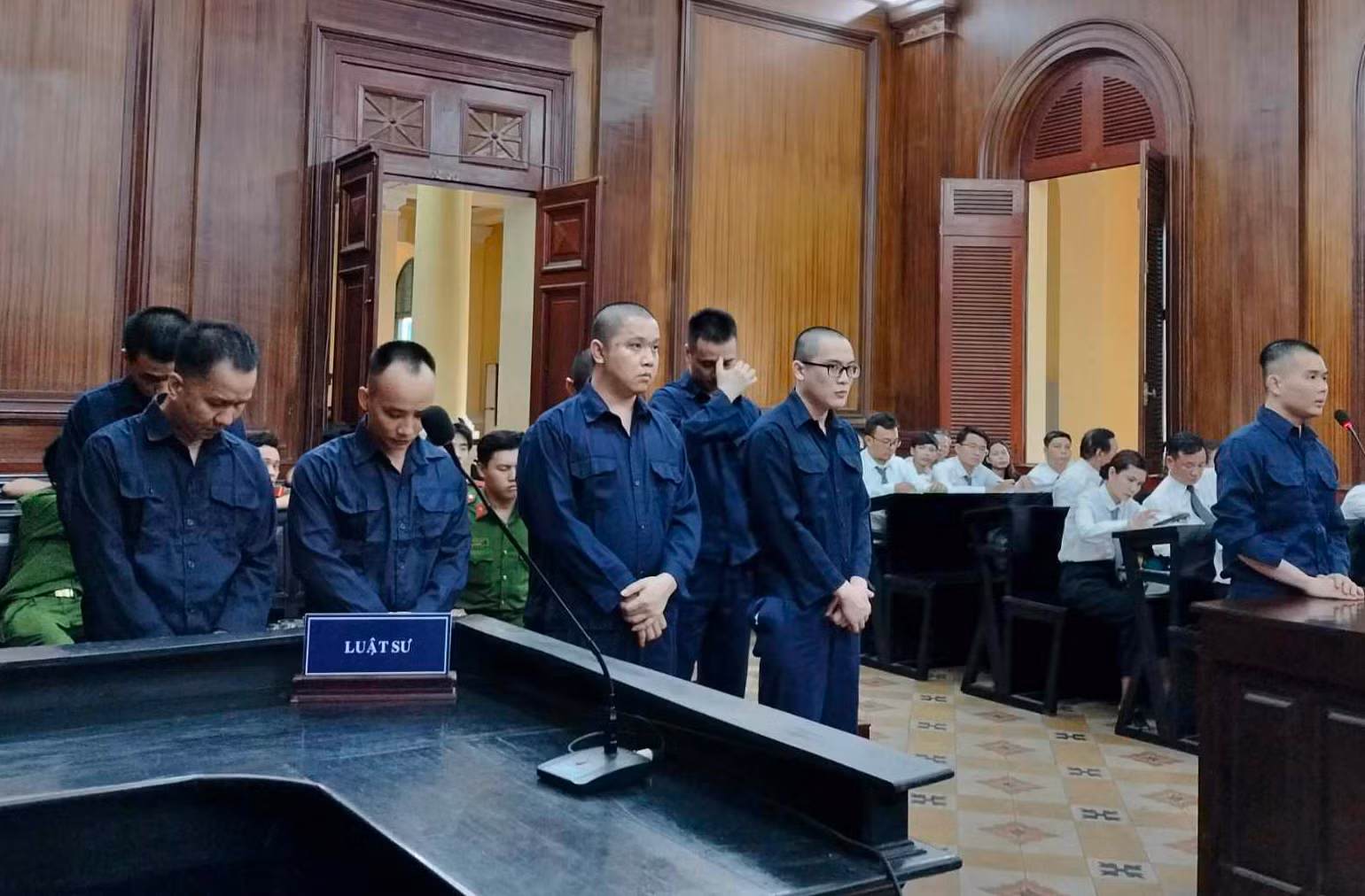 6 án tử hình cho các bị cáo trong đường dây mua bán hơn 8 kg ma túy xuyên quốc gia -0