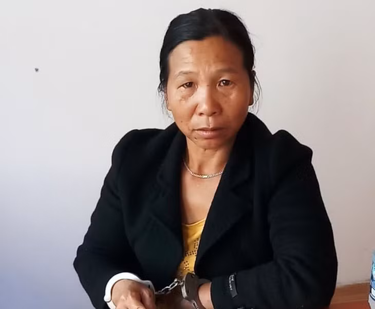 Hành trình lần theo sợi tóc vương trên lá -0