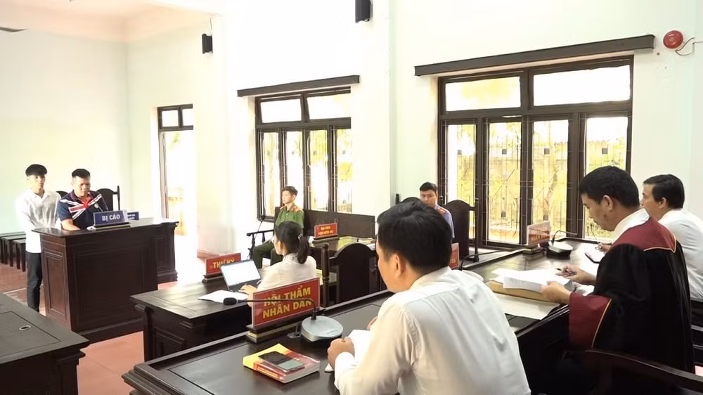 Lừa đổi ngoại tệ trên mạng để chiếm đoạt gần 300 triệu đồng -0