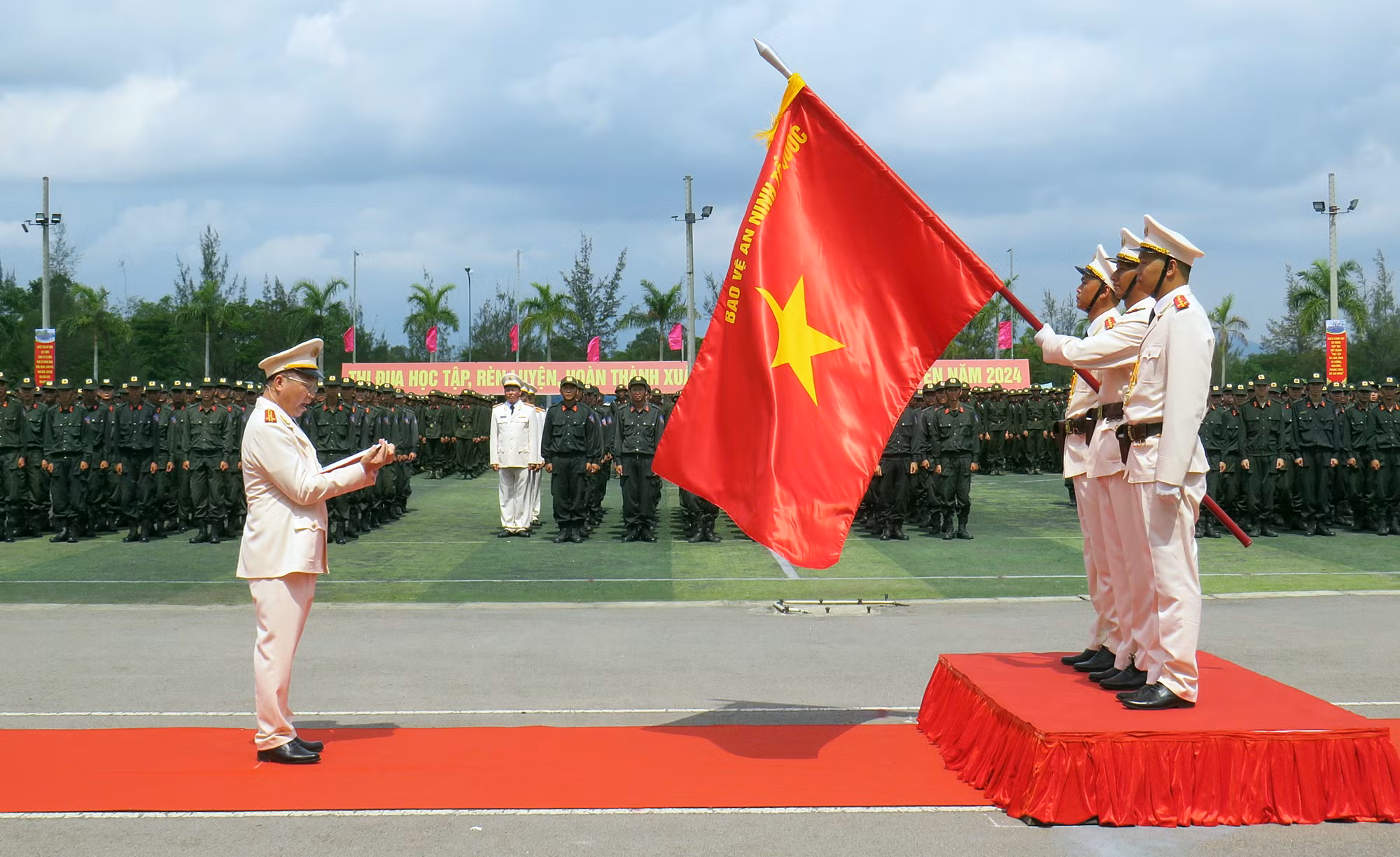 Thành lập Trung tâm huấn luyện, bồi dưỡng nghiệp vụ và giáo dục nghề nghiệp số 3 -0
